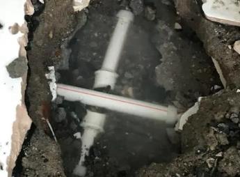 西乡塘阳台漏水维修公司为您分享楼上楼下漏水怎么处理